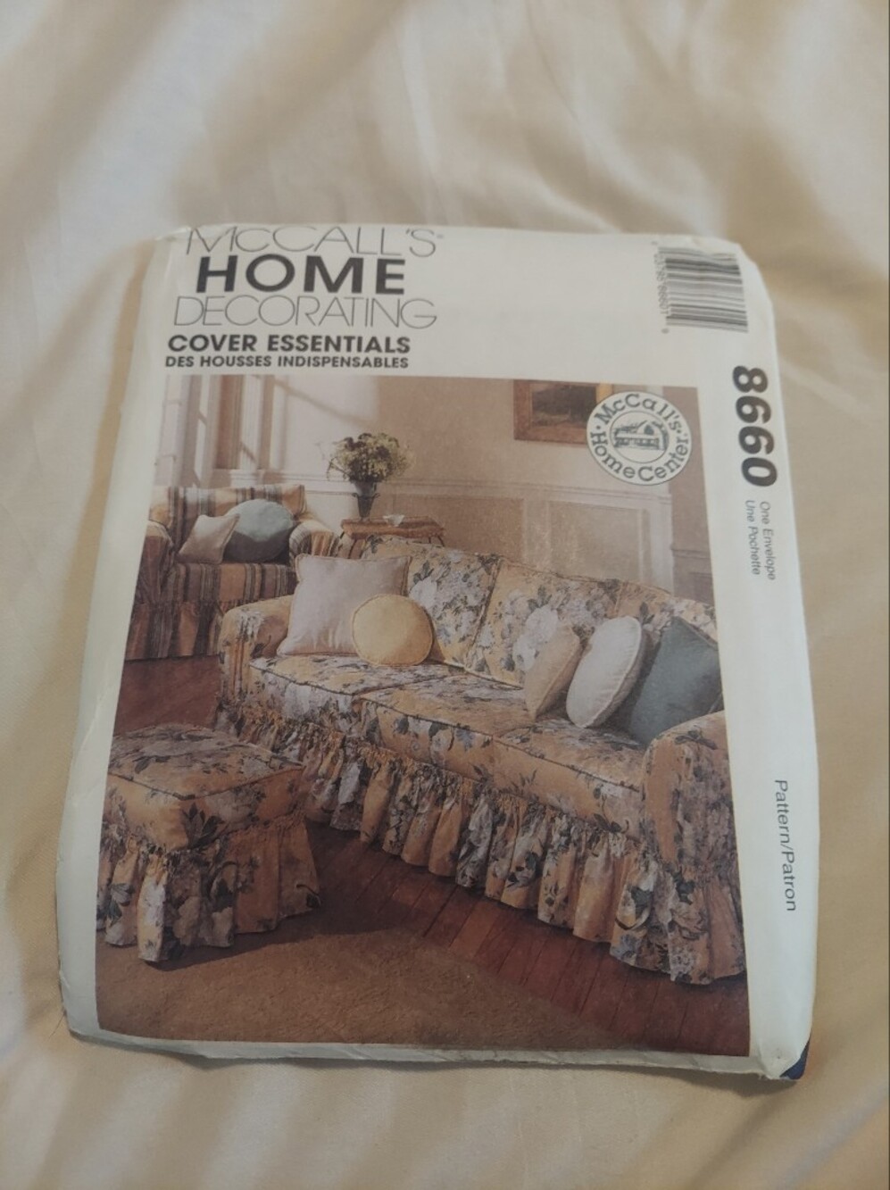 McCalls 8660 Sofa Chair Recliner Slipcover Sewing Pattern Throw Pillows